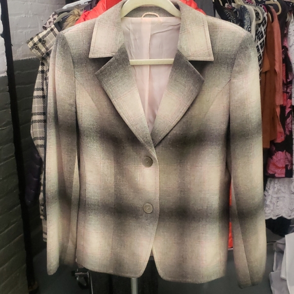 Jacket - Picture 3 of 3